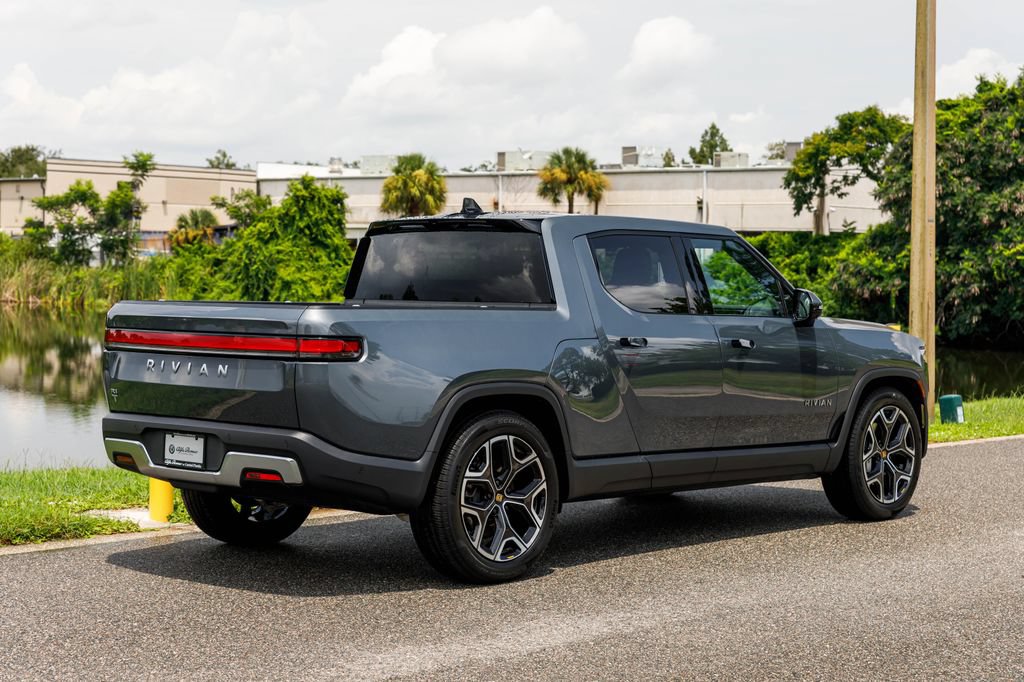 Used 2025 Rivian R1T Adventure AWD/4WD image 3