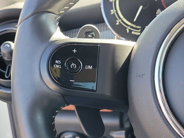 Used 2022 MINI Cooper S image 31