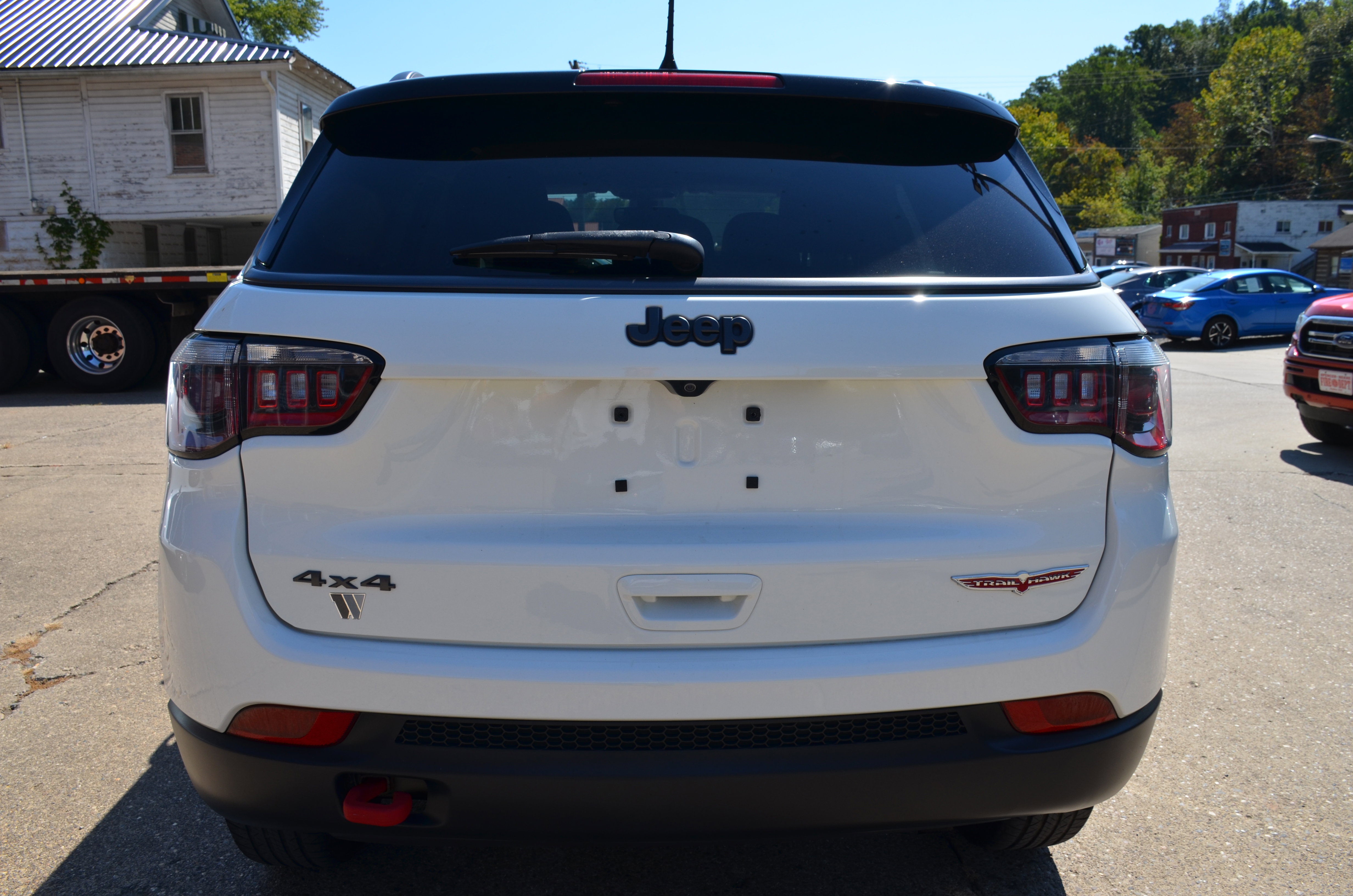 Used 2018 Jeep Compass Trailhawk w/ Navigation Group image 5