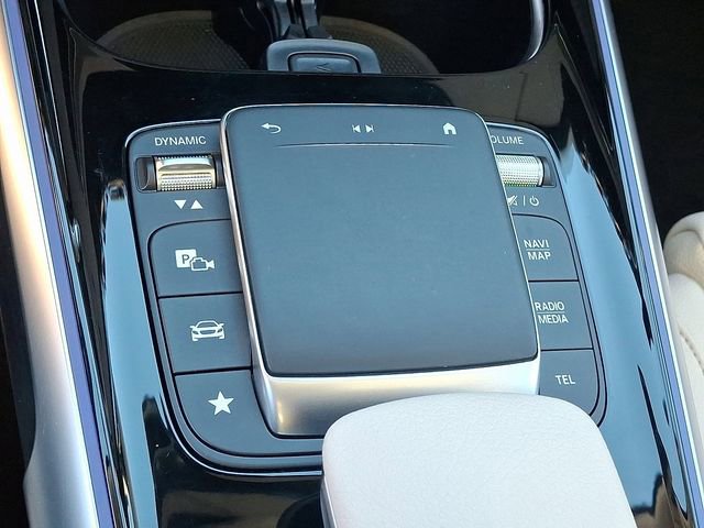 Used 2022 Mercedes-Benz GLB 250 4MATIC image 24