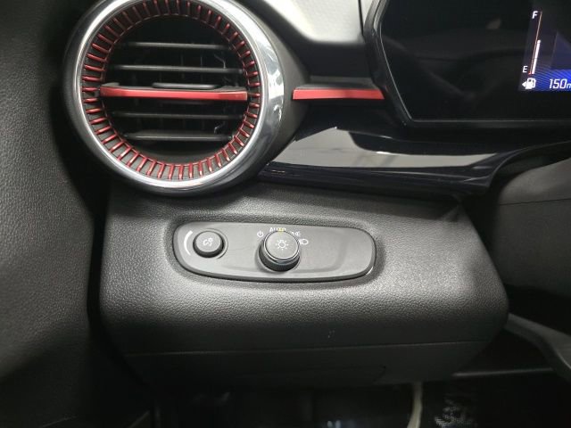 Certified 2024 Chevrolet Trax RS w/ Driver Confidence Package image 18