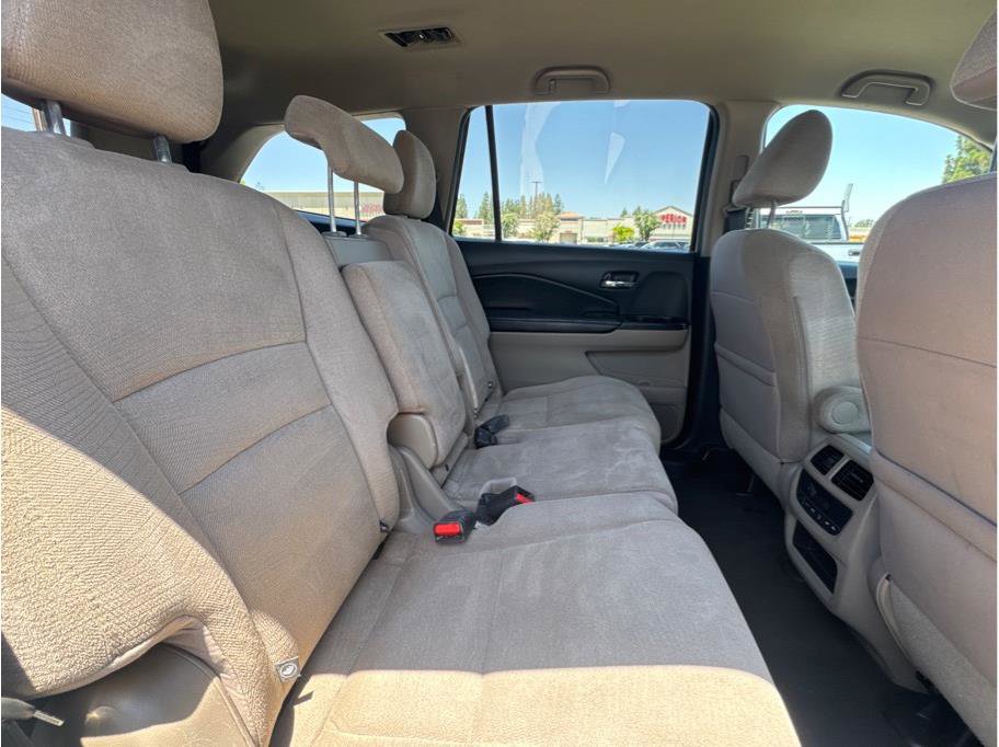 Used 2016 Honda Pilot EX image 21