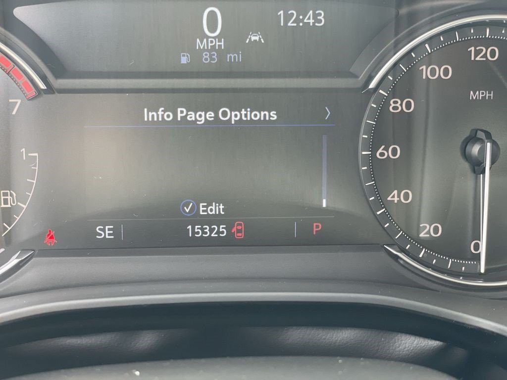 Certified 2024 Cadillac XT6 Luxury FWD image 9