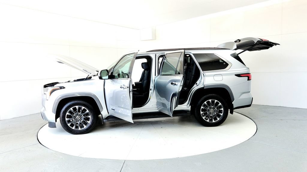 Used 2023 Toyota Sequoia Limited AWD/4WD image 10