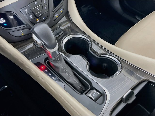 Used 2020 Buick Envision Essence FWD image 23