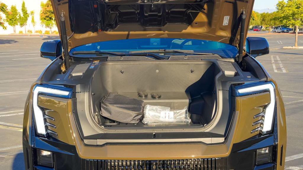 Used 2026 GMC Sierra EV Elevation image 11