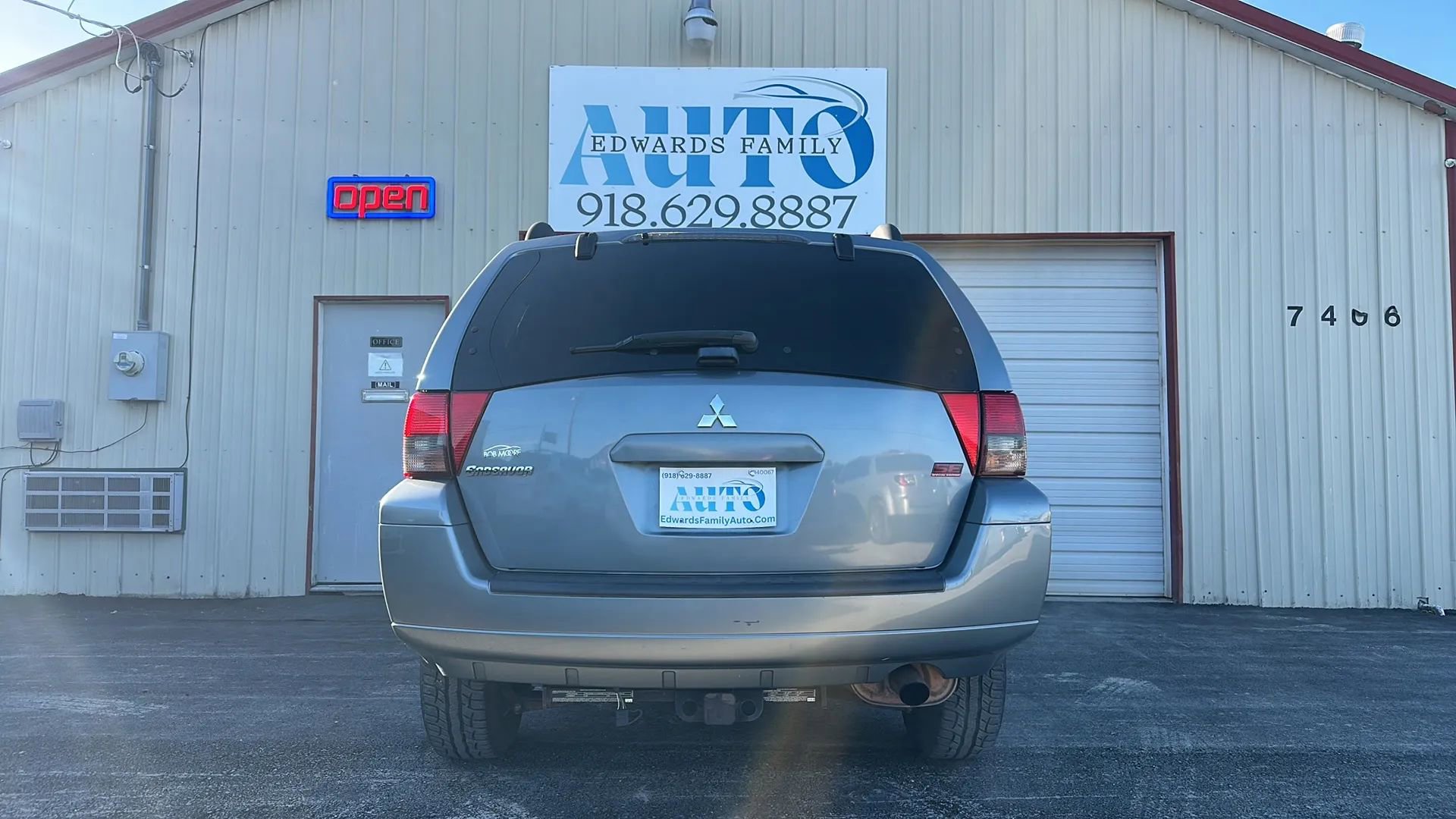 Used 2007 Mitsubishi Endeavor SE image 24