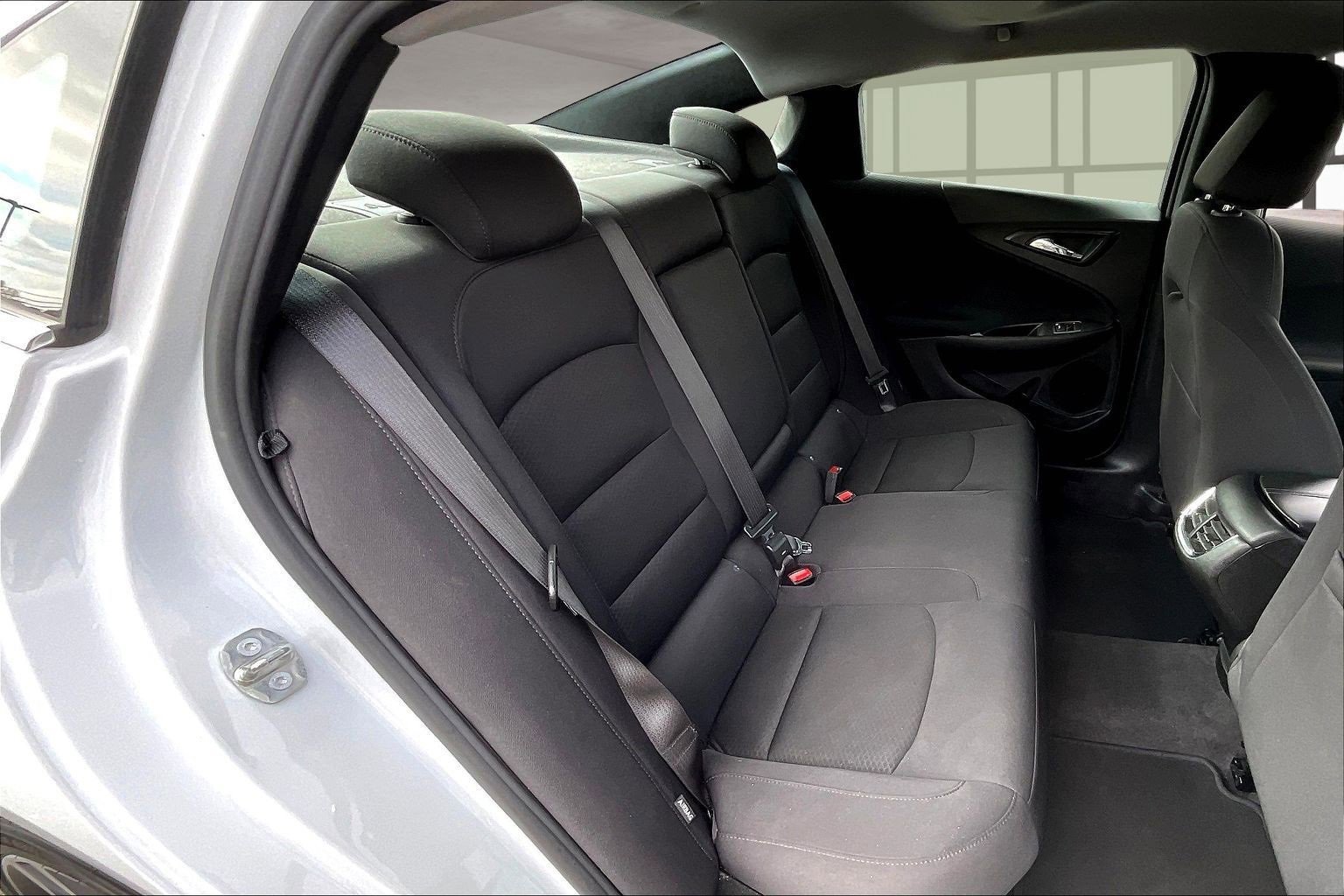 Used 2023 Chevrolet Malibu LT image 24