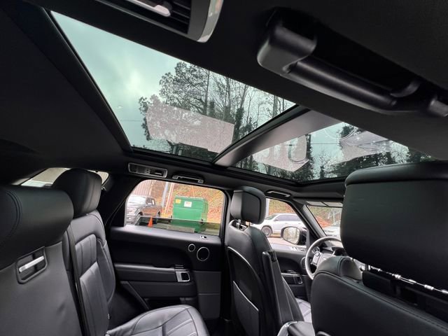 Used 2020 Land Rover Range Rover Sport HSE Dynamic image 36