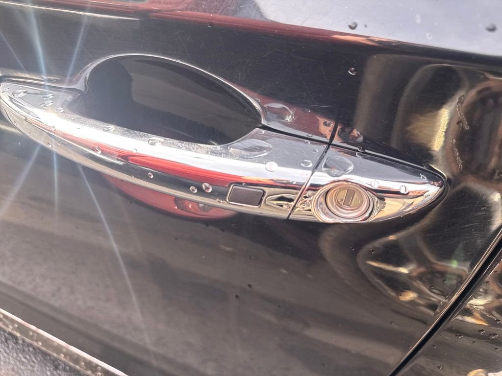 Used 2017 Hyundai Sonata Limited image 9