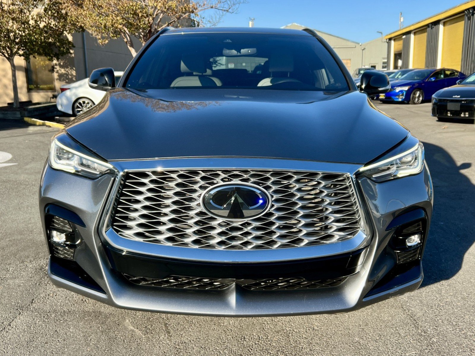 Used 2023 INFINITI QX55 Luxe w/ Cargo Package AWD/4WD image 2