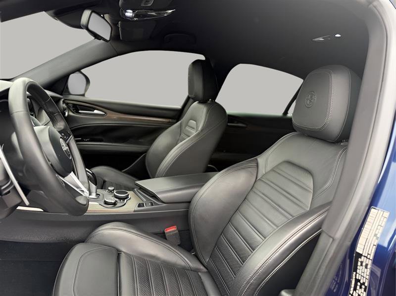 Used 2018 Alfa Romeo Stelvio Ti Sport image 18
