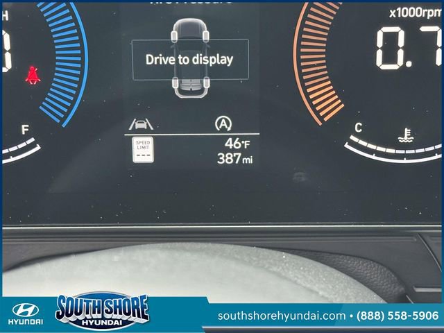 Certified 2025 Hyundai Kona SE image 26