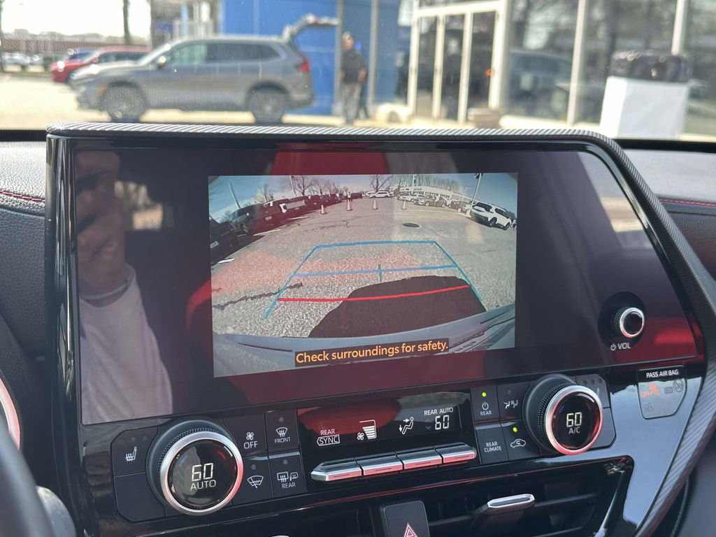 Used 2024 Toyota Highlander XSE AWD/4WD image 27