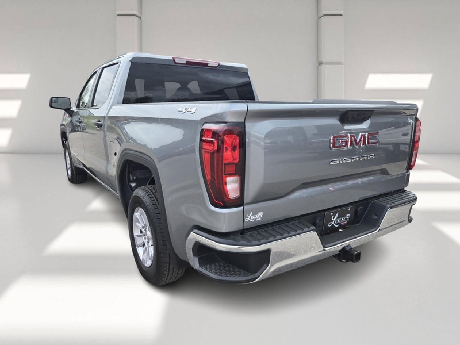 Used 2026 GMC Sierra 1500 Pro w/ Pro Value Package AWD/4WD image 5