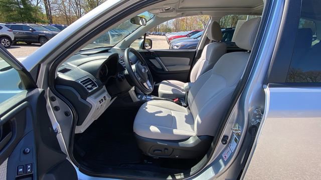 Used 2017 Subaru Forester 2.5i Premium w/ All-Weather Package AWD/4WD image 30