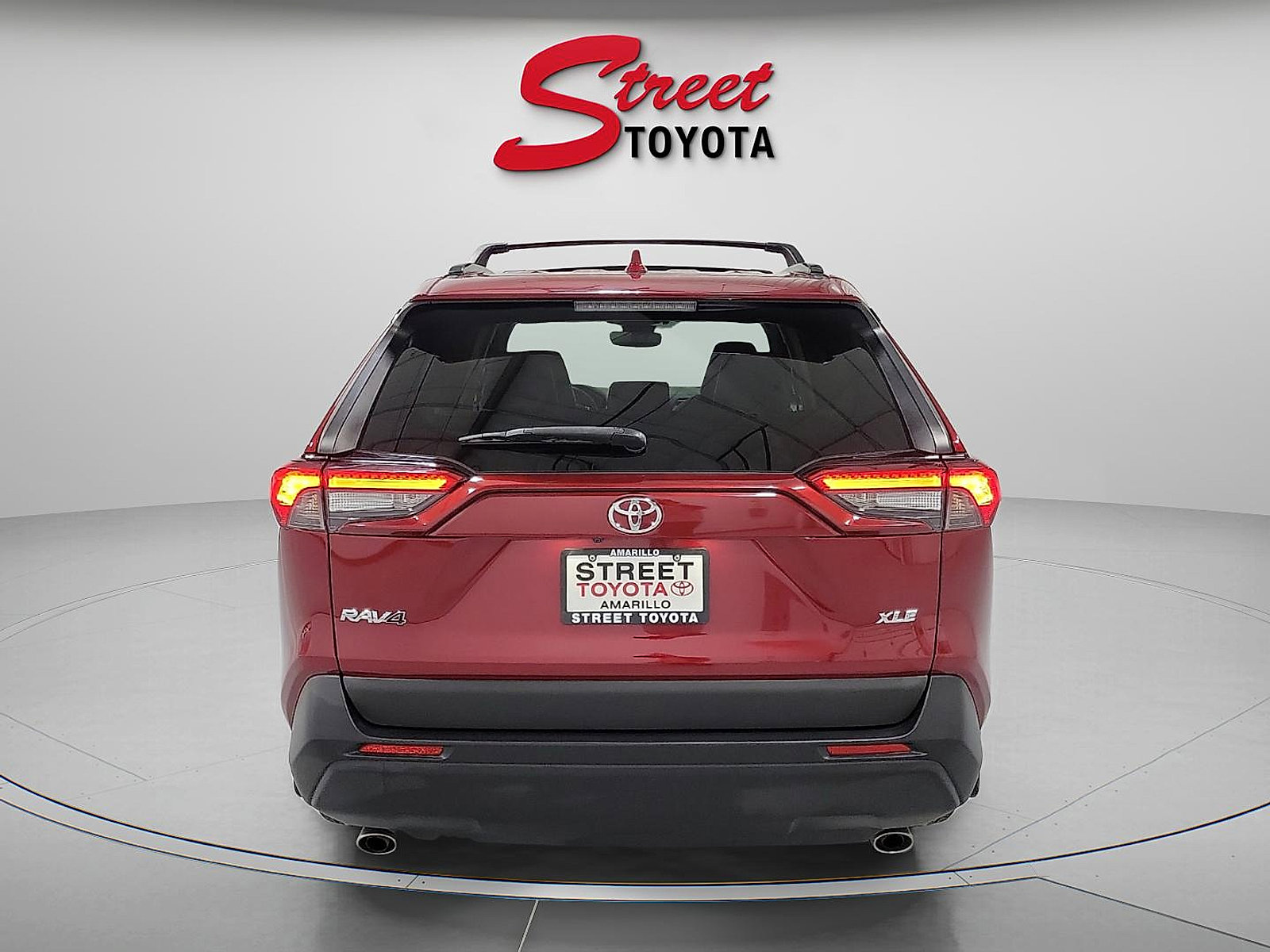 Certified 2021 Toyota RAV4 XLE Premium image 3