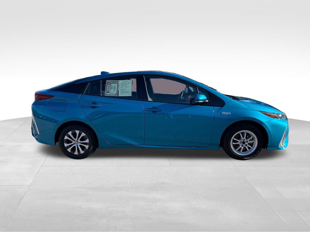 Used 2020 Toyota Prius Prime XLE image 6