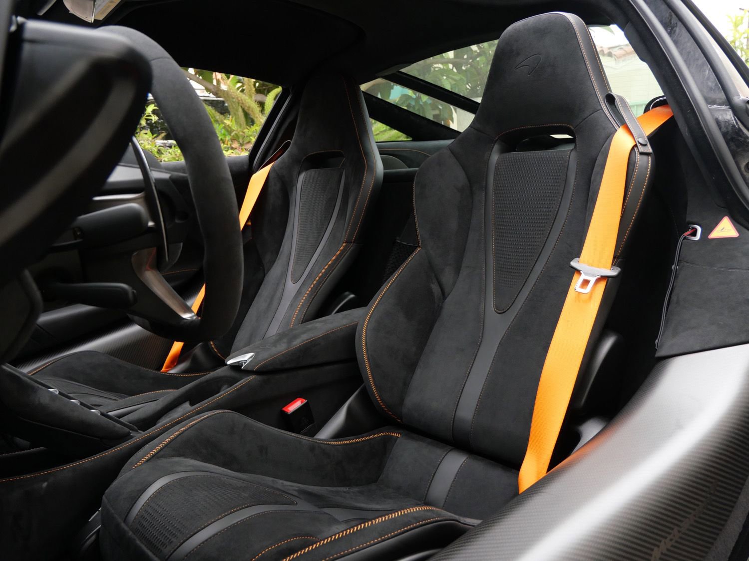Used 2024 McLaren 750S RWD image 16