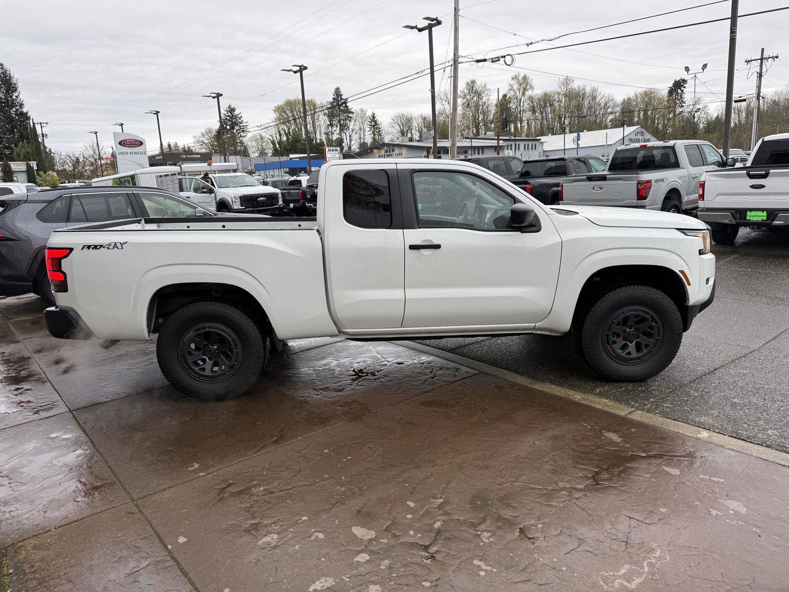 Used 2023 Nissan Frontier S w/ Technology Package image 8
