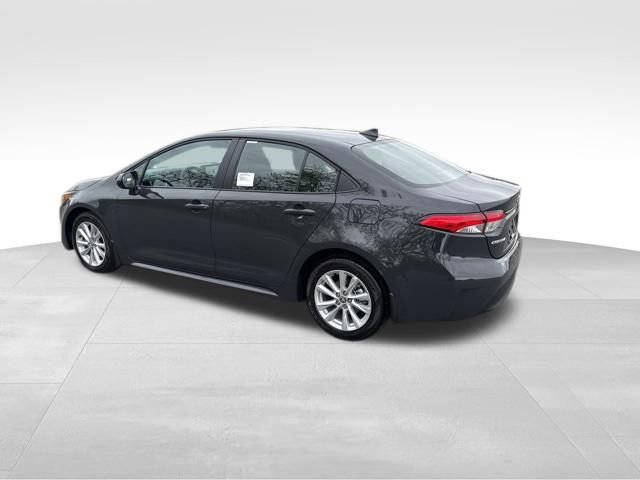 New 2026 Toyota Corolla LE FWD image 3