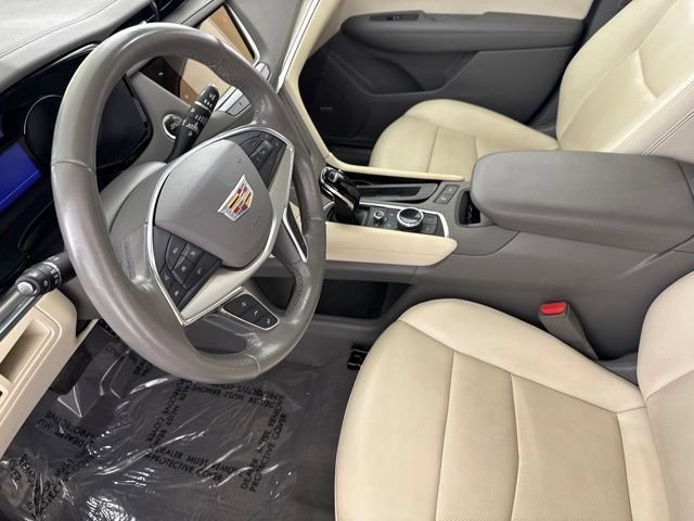 Used 2022 Cadillac XT5 Premium Luxury FWD image 24