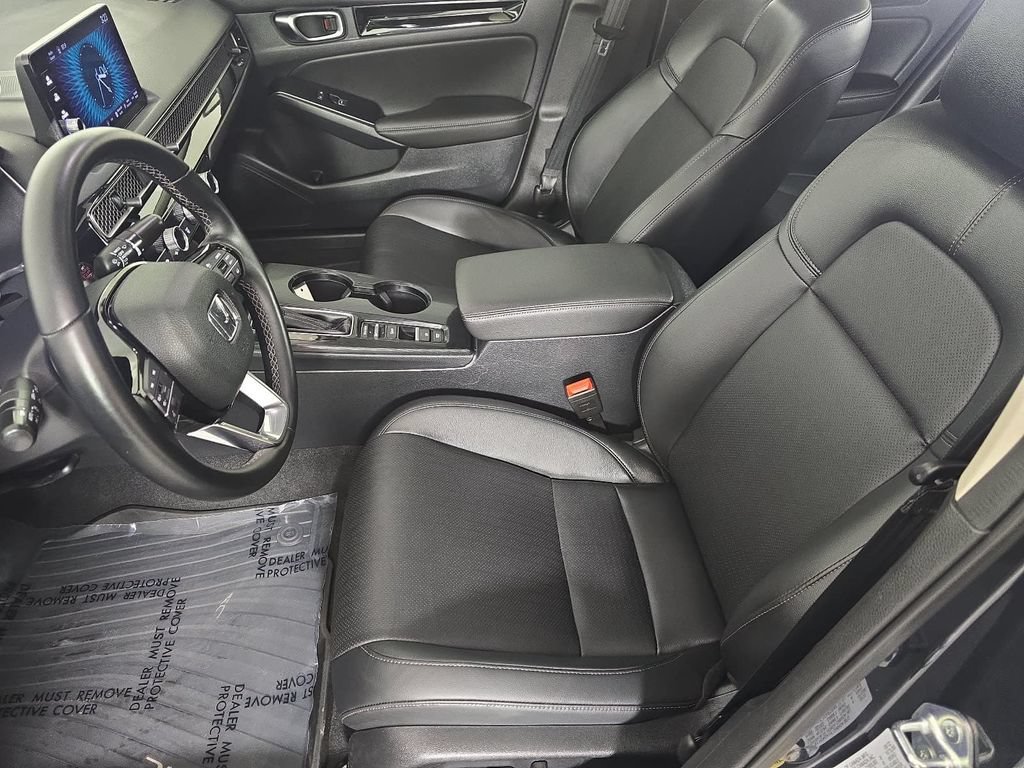 Used 2022 Honda Civic Touring image 11