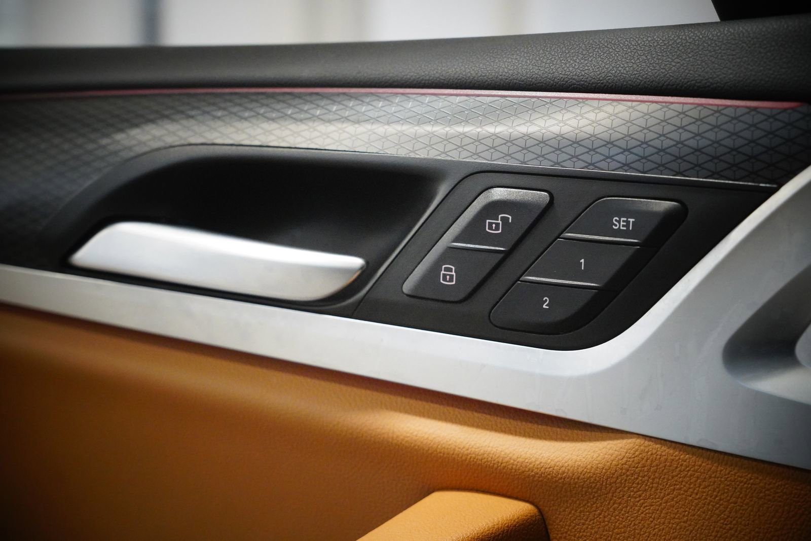 Used 2023 BMW X3 sDrive30i w/ M Sport Package image 31