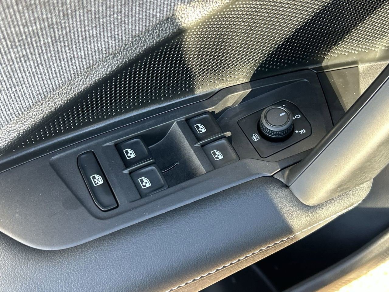 Certified 2026 Volkswagen Tiguan S FWD image 18