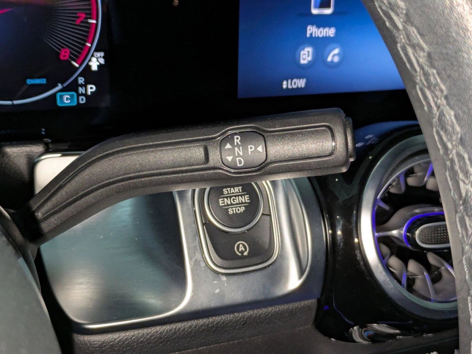 Certified 2025 Mercedes-Benz GLB 250 image 12
