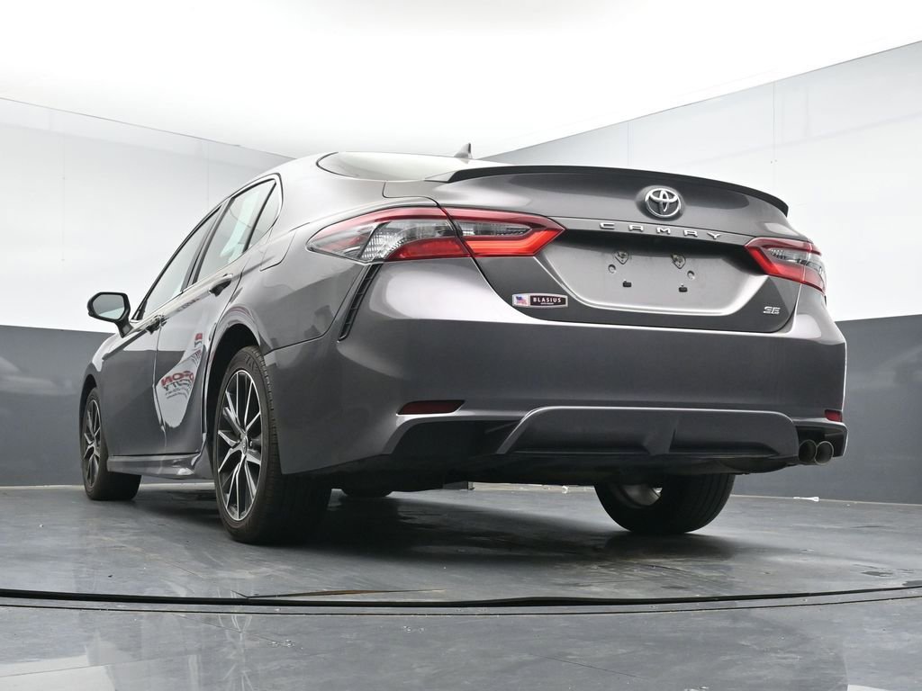 Used 2024 Toyota Camry SE FWD image 33