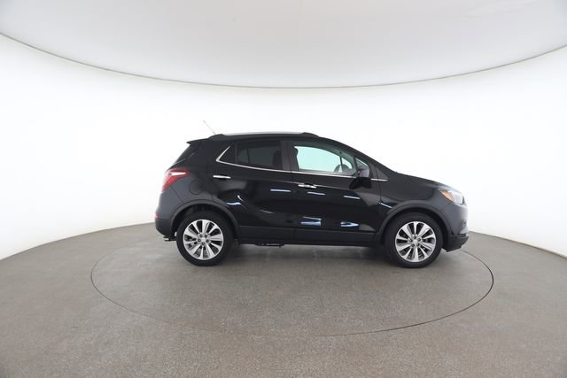 Used 2020 Buick Encore Preferred FWD image 23