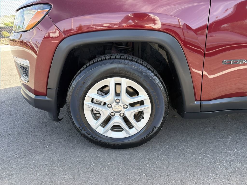 Used 2021 Jeep Compass Sport image 30