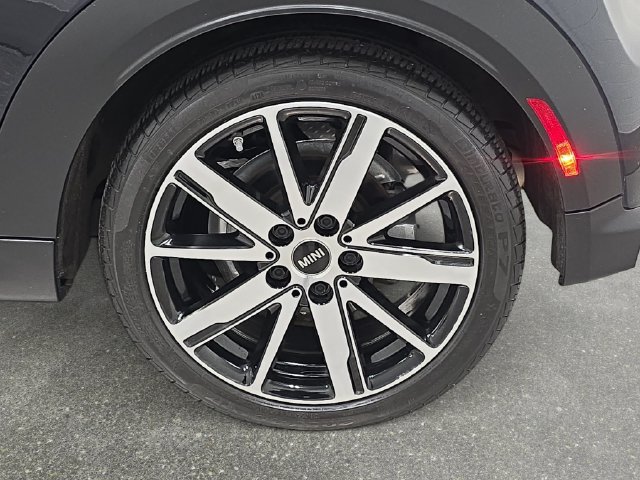 Certified 2024 MINI Cooper S FWD image 26