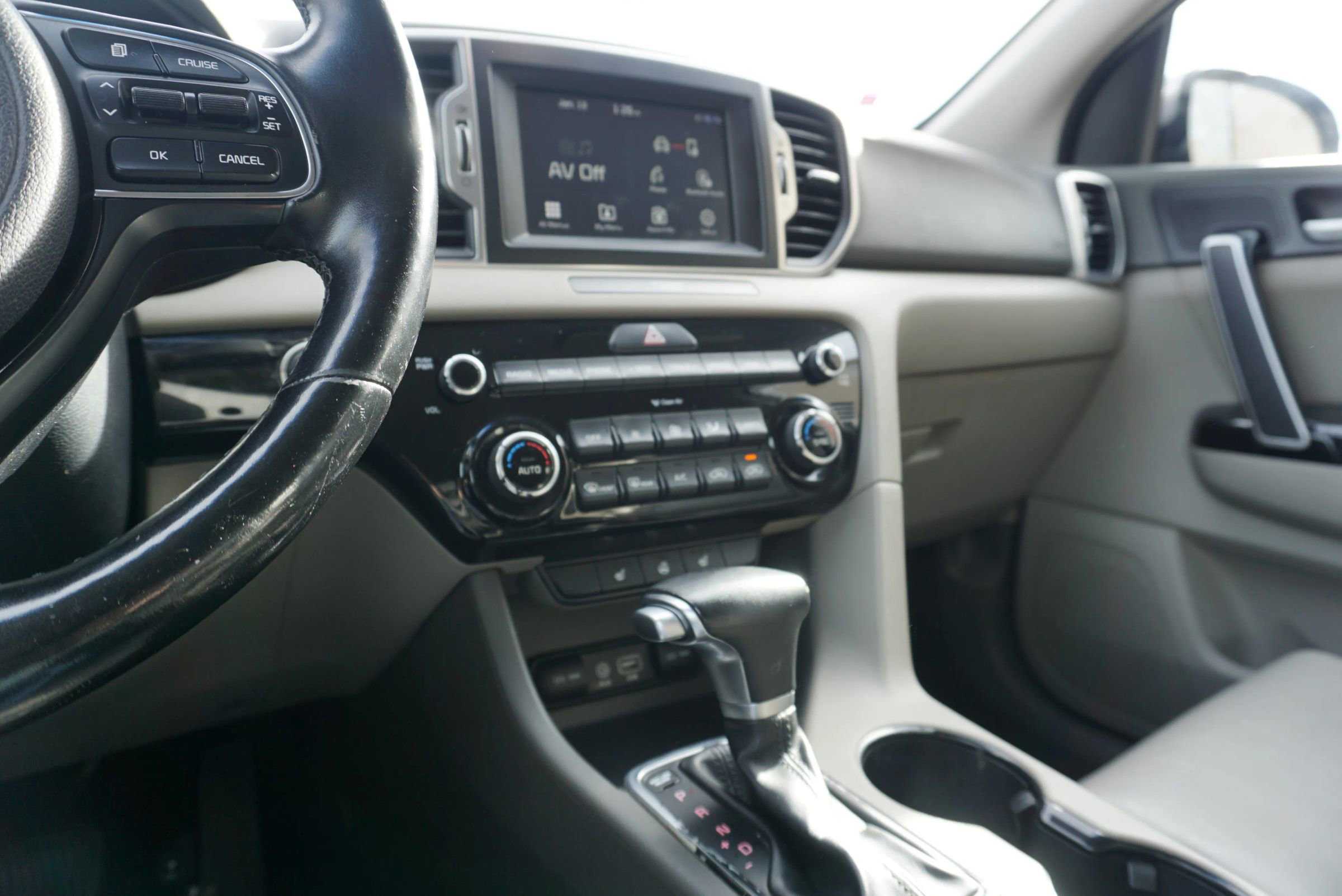 Used 2018 Kia Sportage EX w/ EX Premium Package FWD image 35