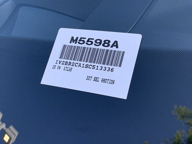 Used 2025 Volkswagen Atlas SEL AWD/4WD image 41