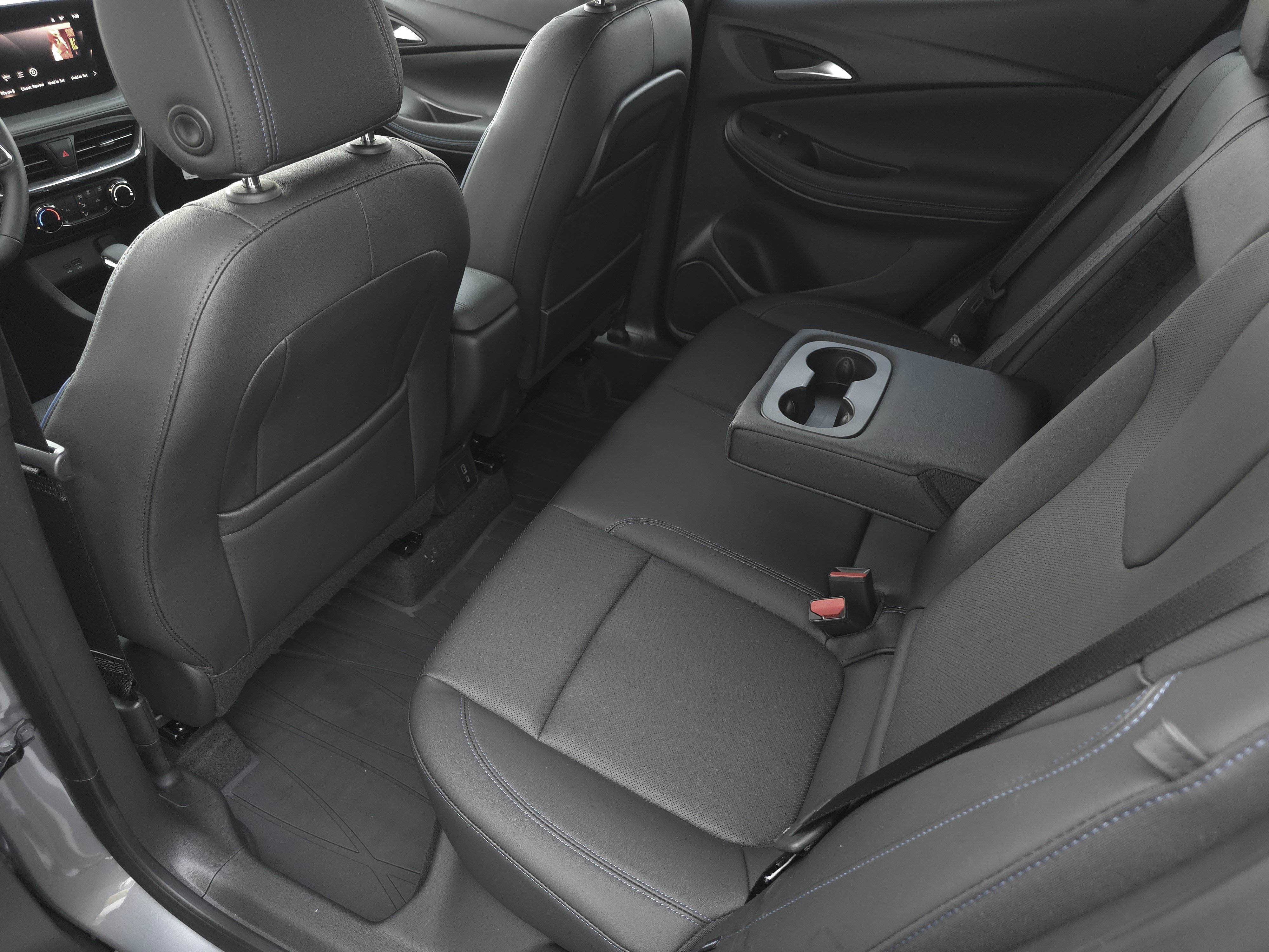 New 2026 Buick Encore GX Sport Touring w/ Comfort Package FWD image 23