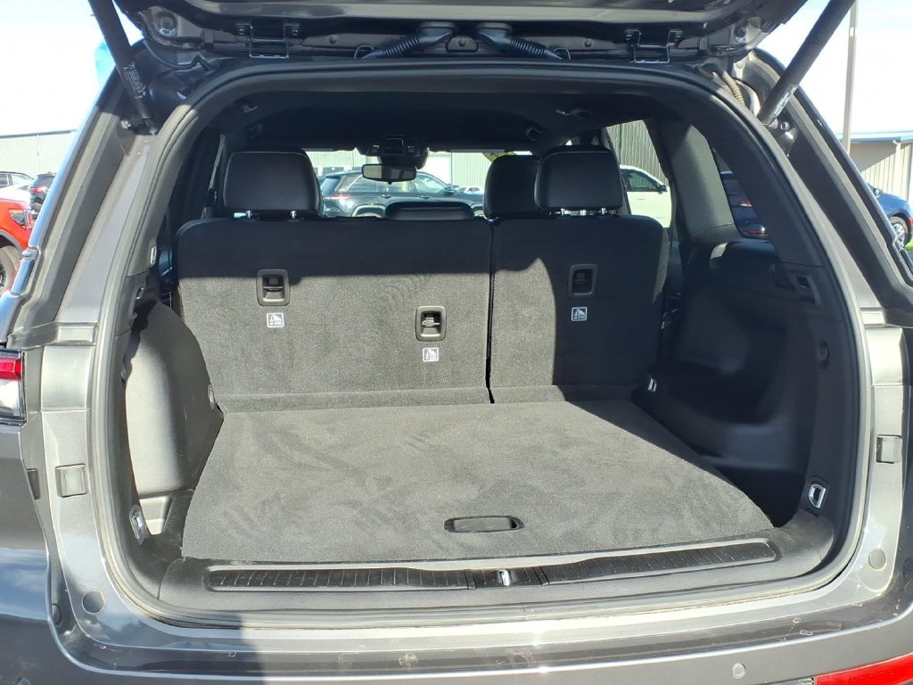 Used 2024 Jeep Grand Cherokee Altitude AWD/4WD image 12