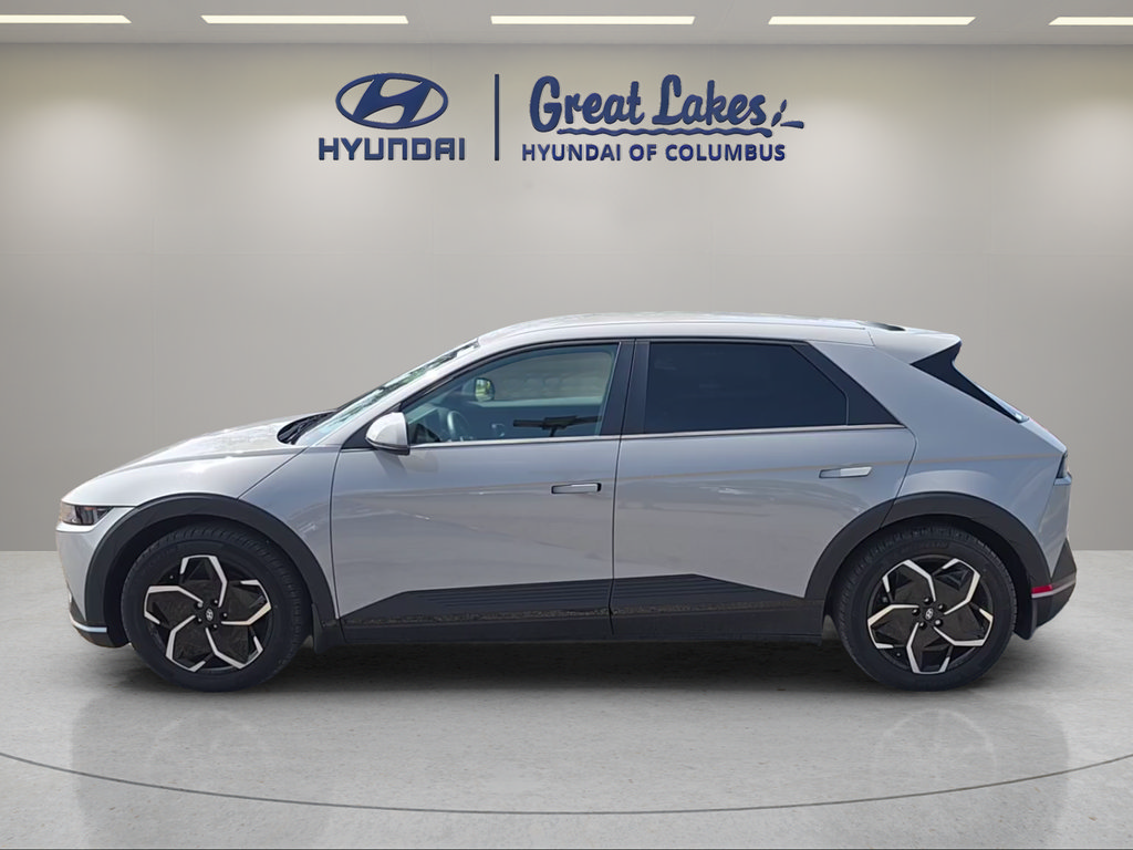 Used 2024 Hyundai Ioniq 5 SEL AWD/4WD image 2