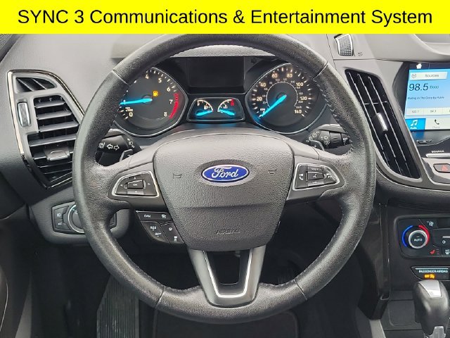 Used 2018 Ford Escape Titanium w/ Ford Safe & Smart Package AWD/4WD image 10