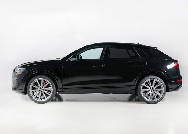 New 2026 Audi Q8 Prestige image 2