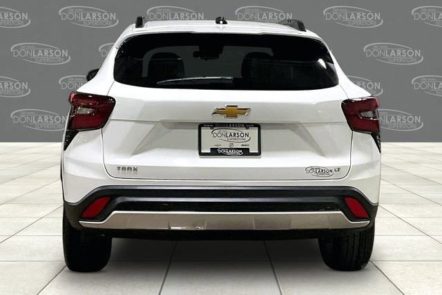 New 2026 Chevrolet Trax LT w/ Driver Confidence Package image 4