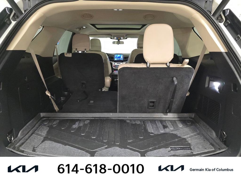 Used 2022 Ford Explorer XLT w/ Equipment Group 202A image 21