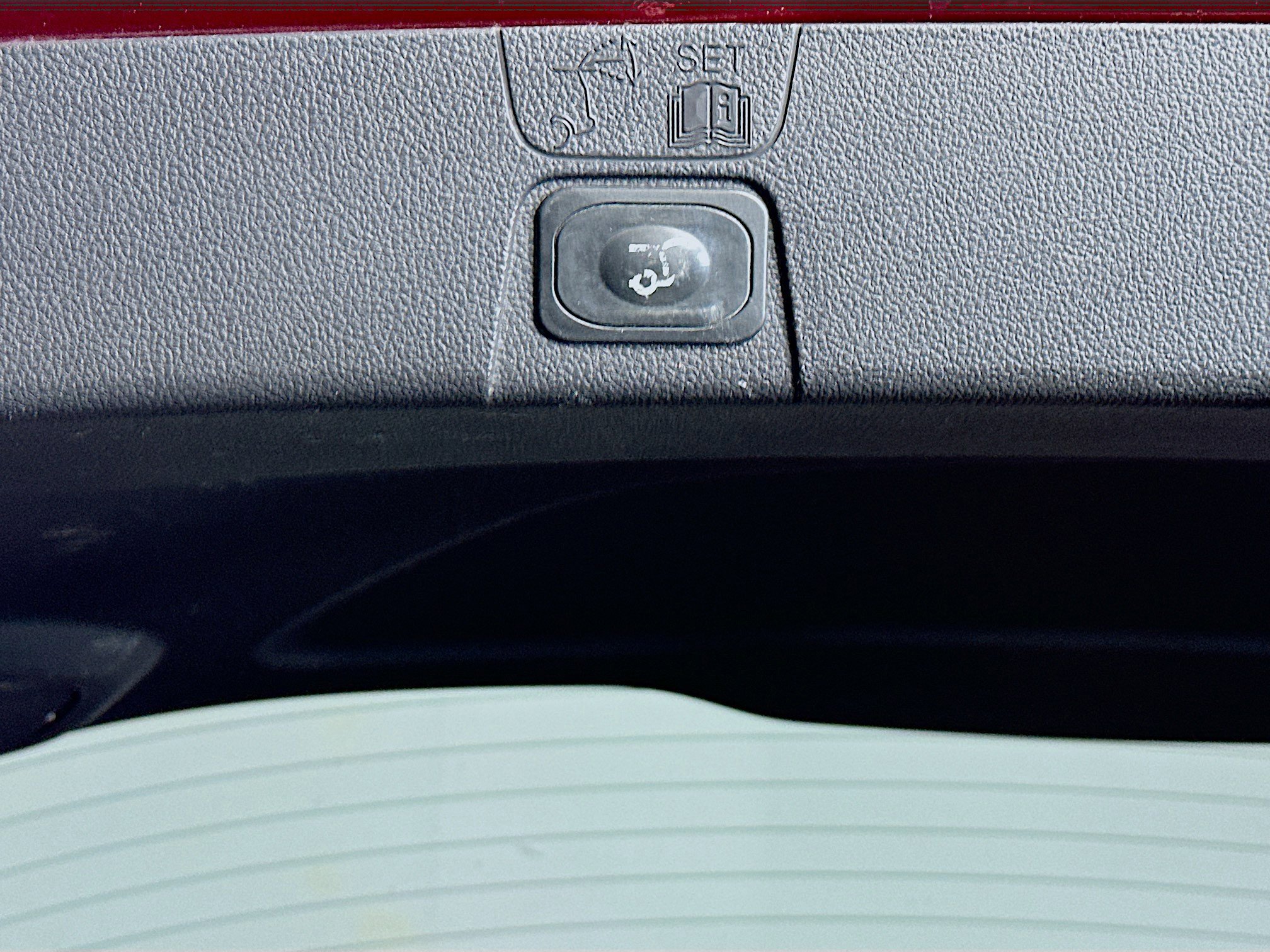 Used 2013 Ford C-MAX SEL image 31