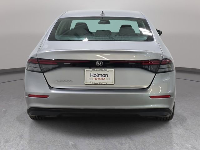 Used 2023 Honda Accord EX image 7
