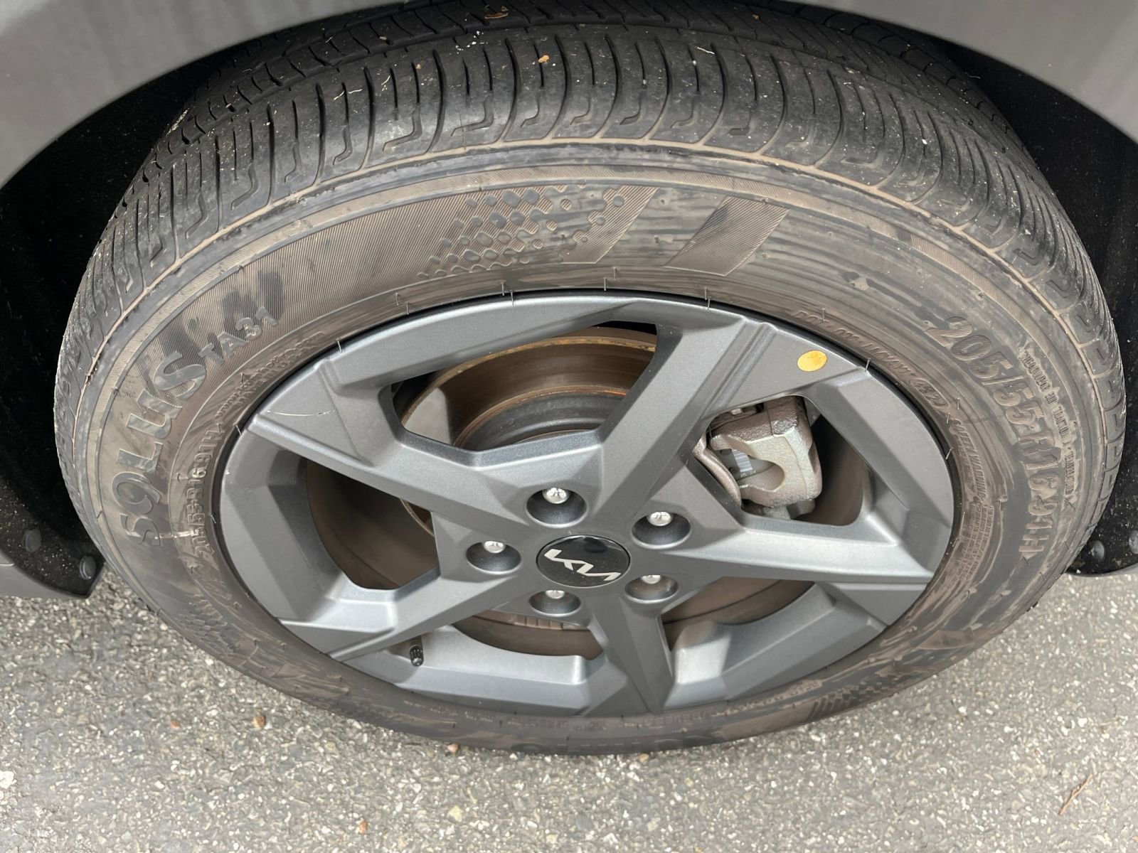 Used 2025 Kia K4 LXS image 29