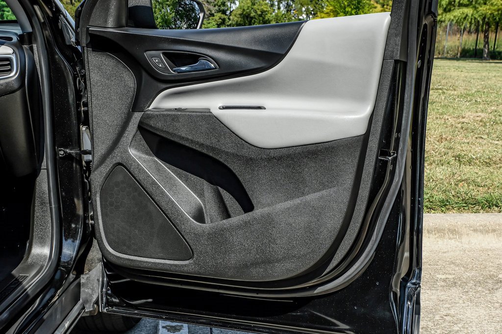 Used 2022 Chevrolet Equinox LS image 45