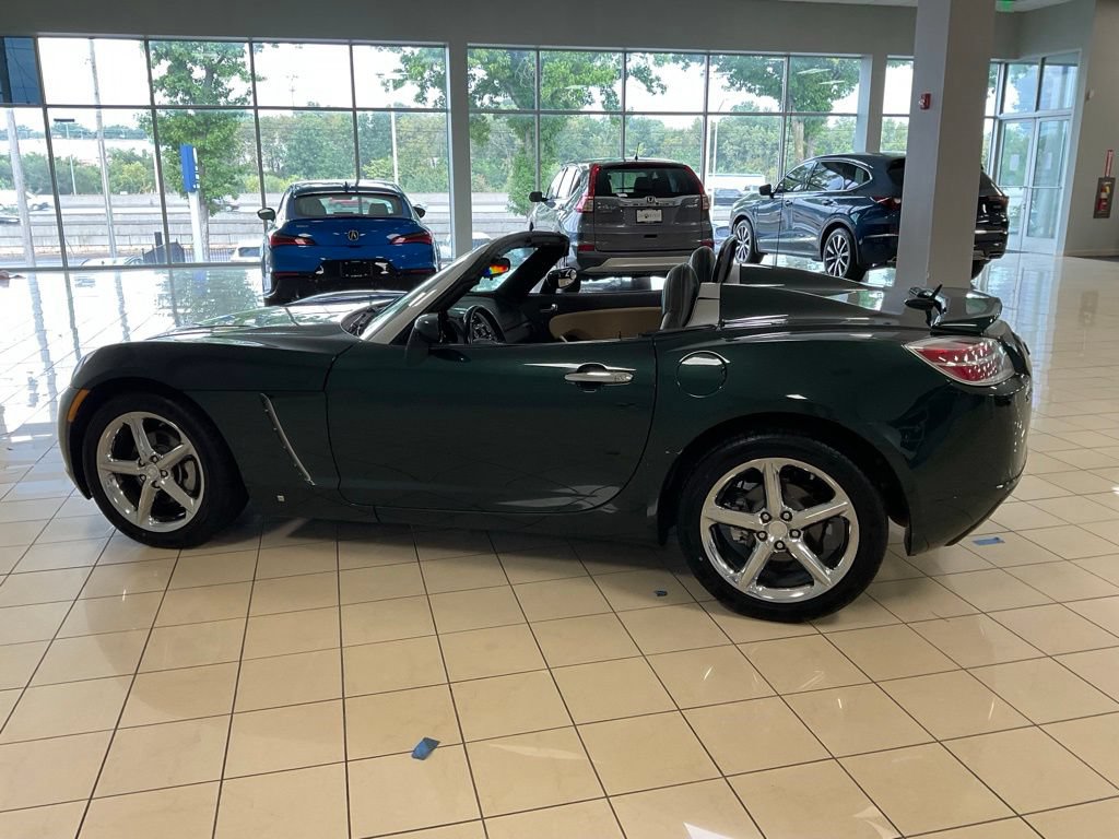 Used 2008 Saturn Sky Red Line RWD image 4