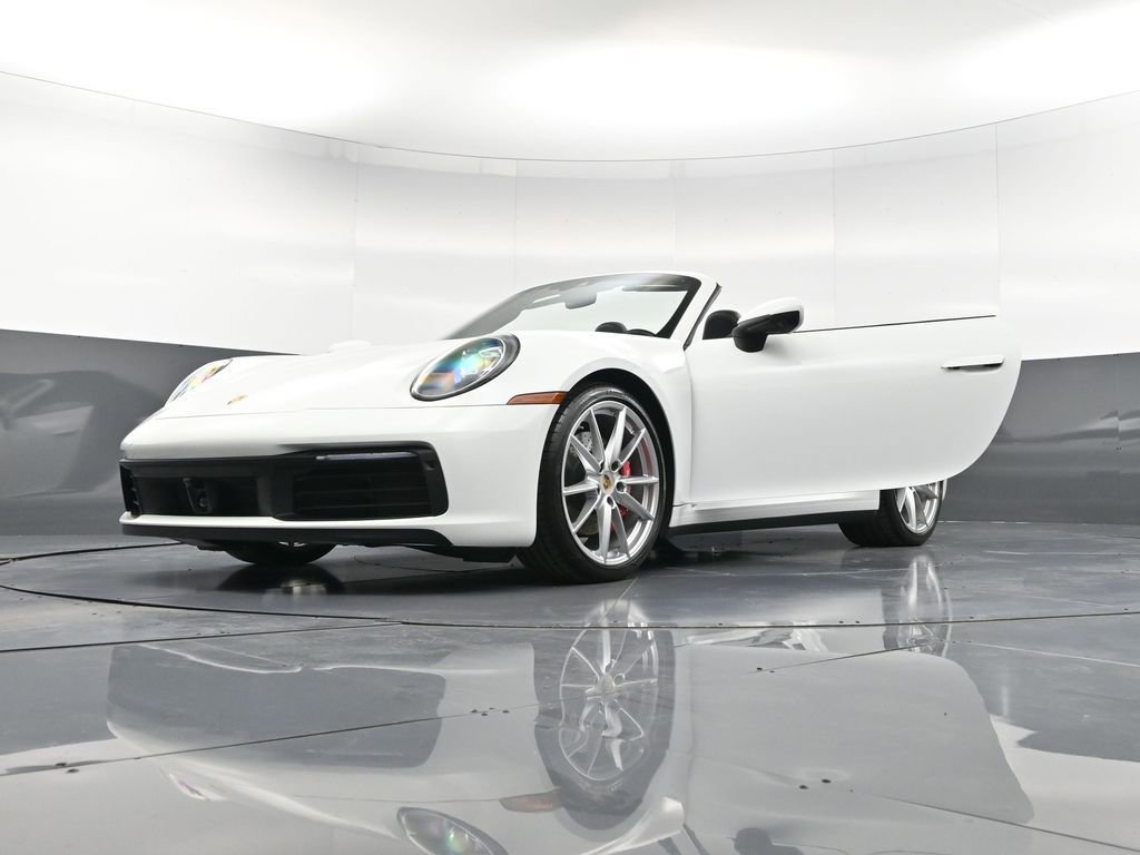 Certified 2020 Porsche 911 Carrera 4S AWD/4WD image 41