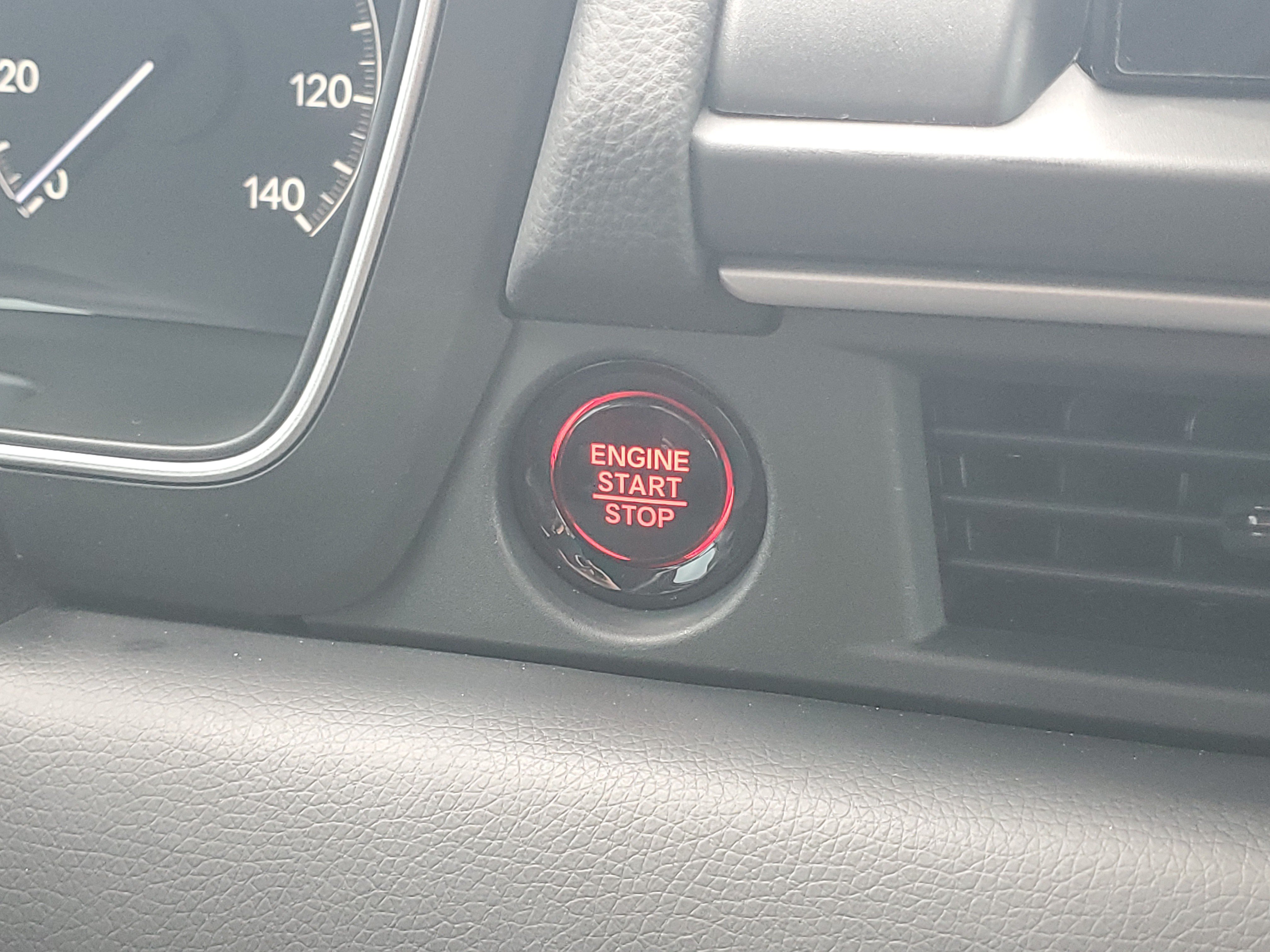Used 2023 Honda Pilot Touring image 31
